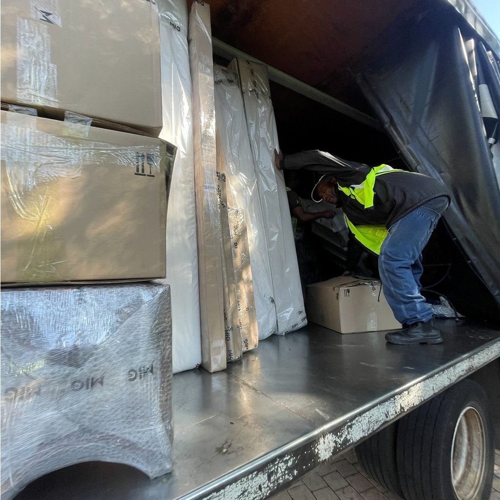 HOUSEHOLD MOVE: JHB LOCAL